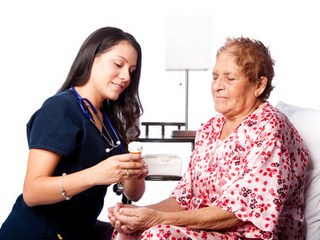 Alzheimer’s Personal Care | Bathing Tips for Seniors